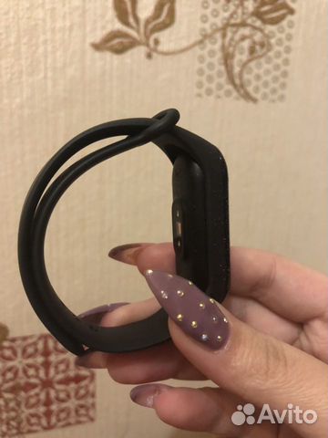 Браслет Xiaomi Mi Band 4 Браслет Xiaomi Mi Band 4