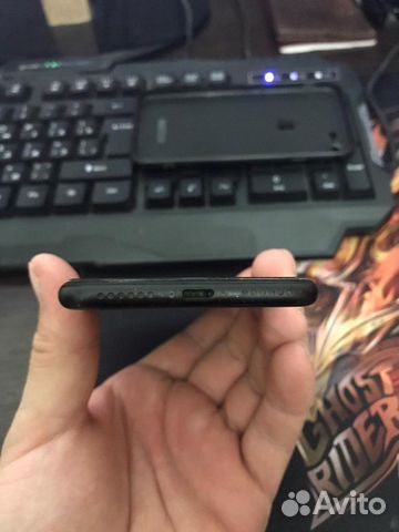 Телефон iPhone 7 32gb