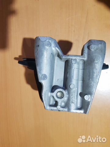 Подушка двигателя правая Nissan March AK12 CR12DE