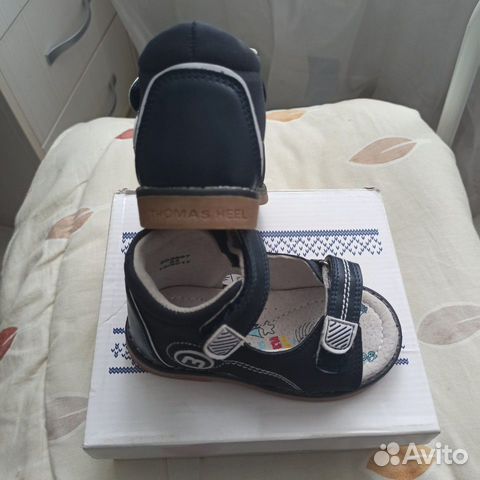 Новые сандалии 24 р