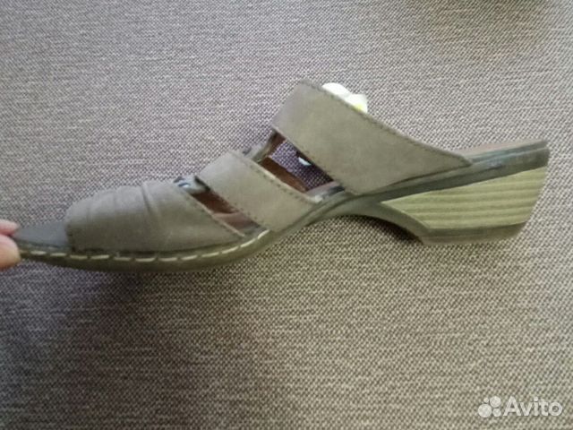 Шлепанцы