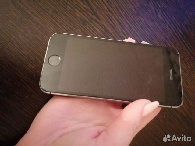 Телефон айфон 5s 16 гб