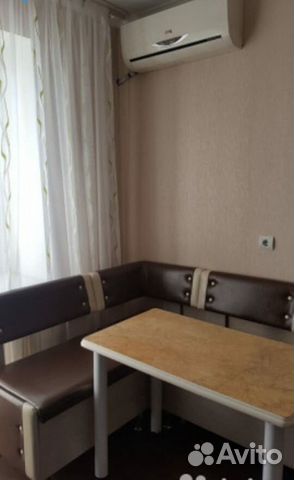 1-к квартира, 40 м², 3/5 эт. 1-к квартира, 40 м², 3/5 эт.