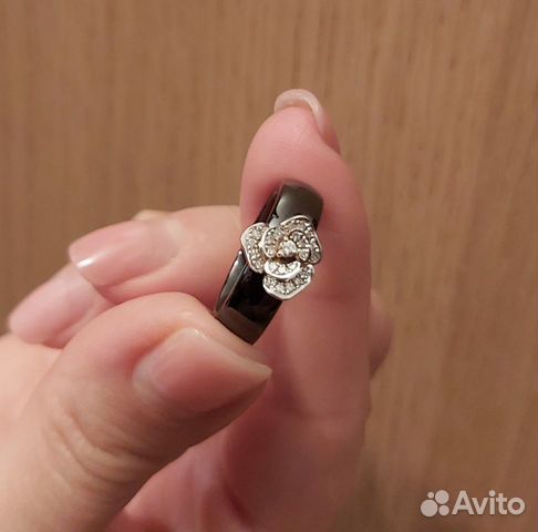 Золотое кольцо с бриллиантами 16,5р