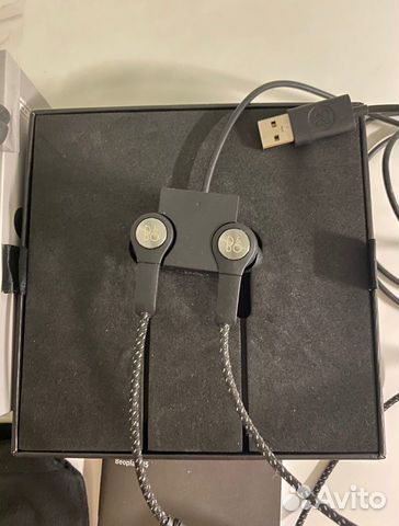 Наушники Bang&Olufsen Beoplay H5 Black