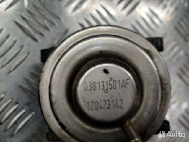 Клапан EGR Vw Touran BKC 2004 Клапан EGR Vw Touran BKC 2004