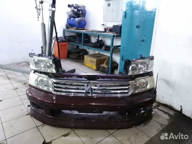 Фара передняя Chariot Grandis n84 n94 n86 n96