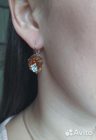 Серьги с посеребрением и кристаллами swarovski Серьги с посеребрением и кристаллами swarovski