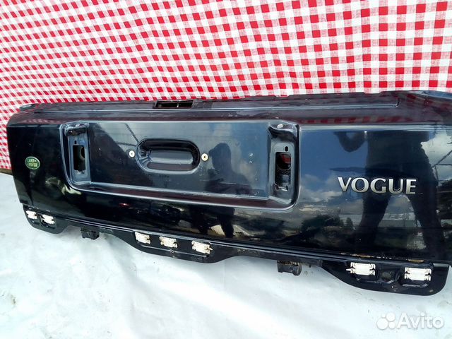 Крышка багажника нижняя часть Range Rover Vogue Крышка багажника нижняя часть Range Rover Vogue