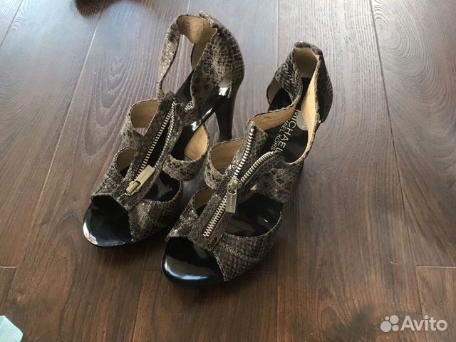 Босоножки Michael Kors новые Босоножки Michael Kors новые