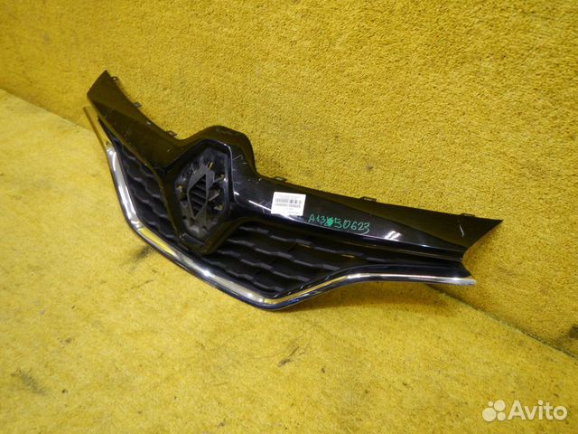 Решетка радиатора Renault Kaptur (16-н.в.) 6231039 Решетка радиатора Renault Kaptur (16-н.в.) 6231039
