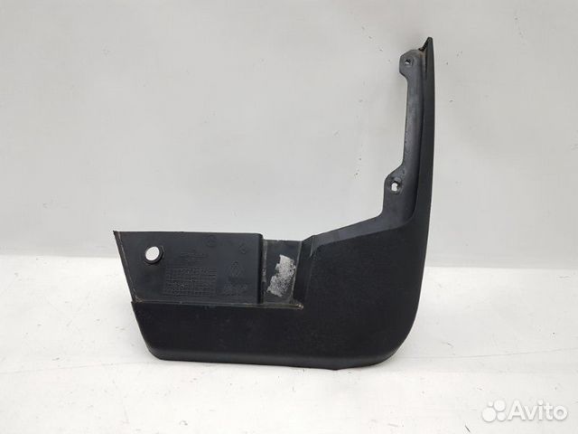 Брызговик передний правый Renault Logan 2