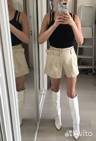 Белые казаки ботфорты в стиле Fendi