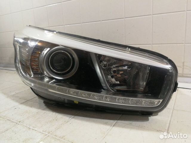 Фара ксенон с дхо передняя правая Kia Proceed 2 JD Фара ксенон с дхо передняя правая Kia Proceed 2 JD