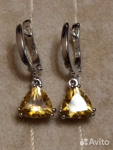 Серебряные серьги с цитринами Серебряные серьги с цитринами