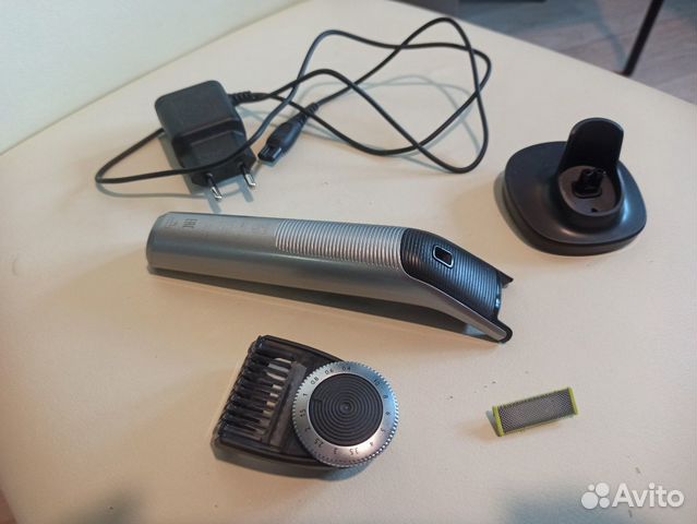 Триммер Philips OneBlade Pro QP6520 Триммер Philips OneBlade Pro QP6520