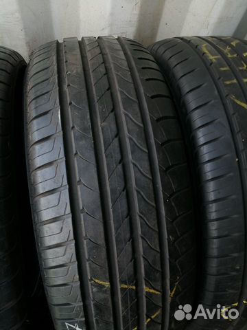 235 60 17 GoodYear EfficientGrip MO