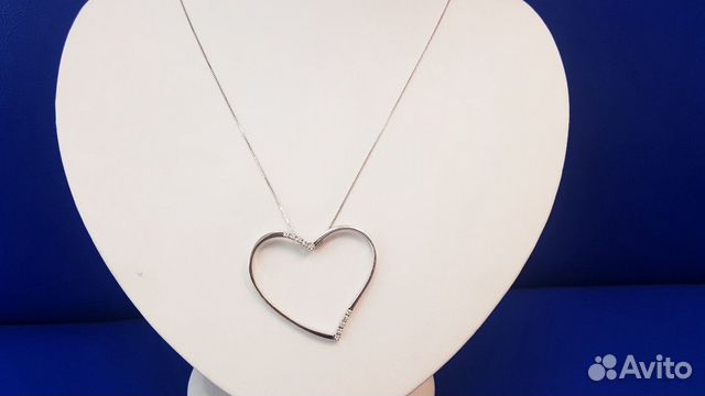 Золотое колье с бриллиантами Золотое колье с бриллиантами