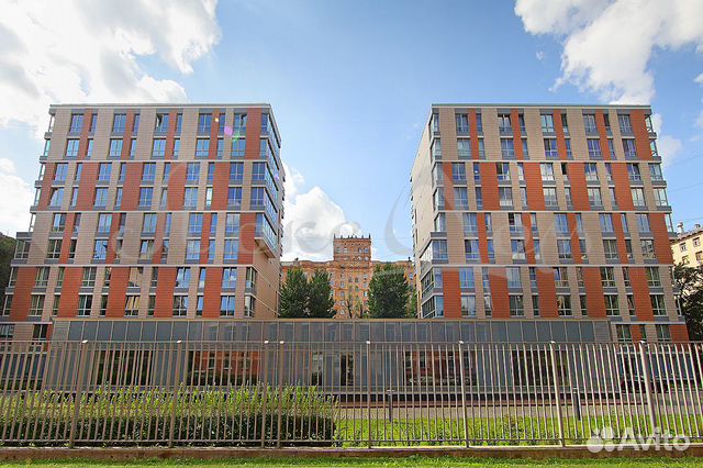 3-к квартира, 98.9 м², 2/10 эт.