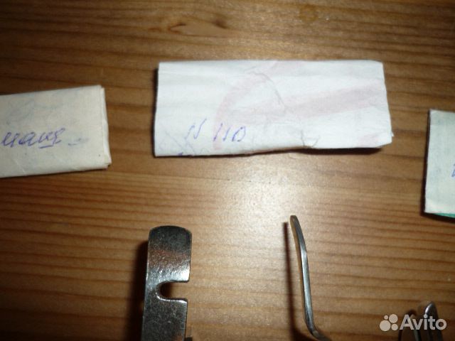Иглы челноки катушки для швейных машин запчасти
