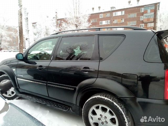 Кресло кожаное Ssang Yong Rexton