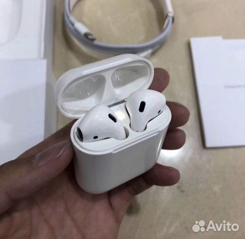 AirPods 2 AirPods 2