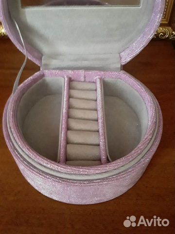 Шкатулка для украшений Шкатулка для украшений