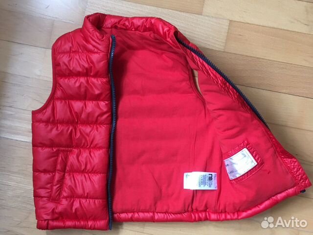 Стёганный жилет Mothercare, р.104 Стёганный жилет Mothercare, р.104