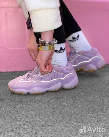 Кроссовки Adidas Yezzy Boost 700 Сиреневые (36-40) Кроссовки Adidas Yezzy Boost 700 Сиреневые (36-40)