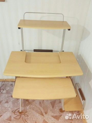 Стол