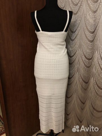 Ажурное платье от Stradivarius