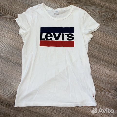 Футболка Levi’s