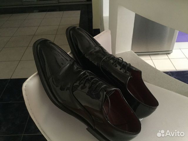 Мужские черные лаковые туфли hugo boss 41.5-42 Мужские черные лаковые туфли hugo boss 41.5-42