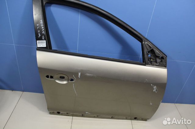 Дверь правая передняя Renault Megane 3 Дверь правая передняя Renault Megane 3