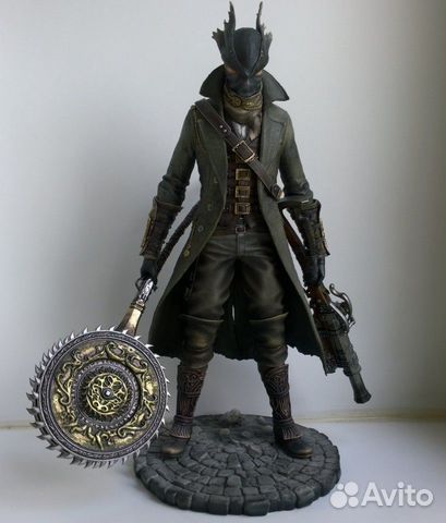 Bloodborne Hunter Original Statue by Gecco Bloodborne Hunter Original Statue by Gecco