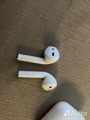 Продам AirPods2 оригинал на гарантии