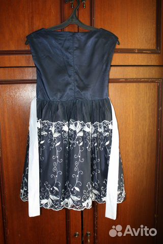 Платье нарядное р. 140-146 Платье нарядное р. 140-146