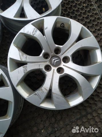 Диски бу оригинал R17 Y на Citroen