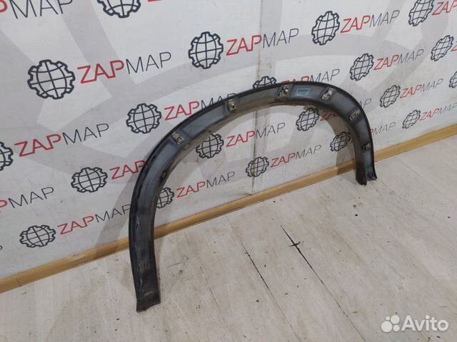 Накладка крыла передняя правая Infifniti Qx56