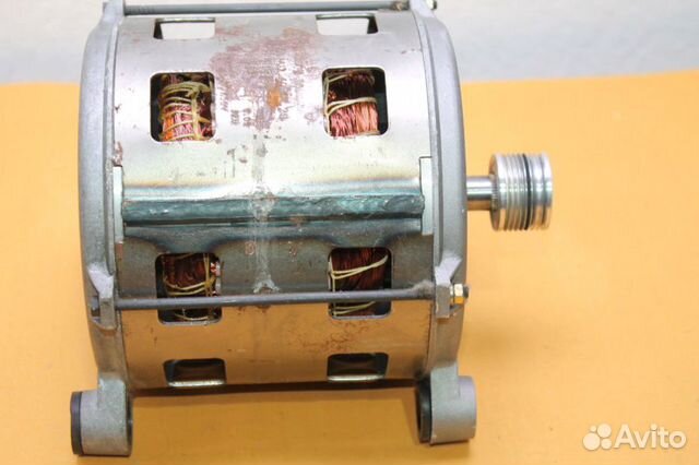 Двигатель Indesit C00053936 бу. 6437 Двигатель Indesit C00053936 бу. 6437