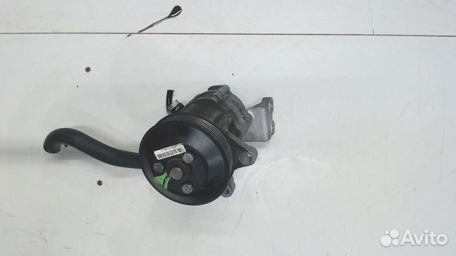 Насос гидроусилителя руля (гур) BMW X5 E70, 2007 Насос гидроусилителя руля (гур) BMW X5 E70, 2007