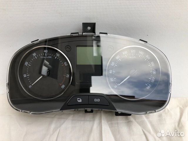 Приборная панель Шкода Фабия/Румстер