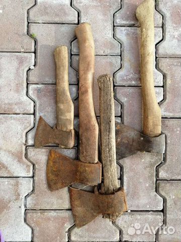 Старинный топор