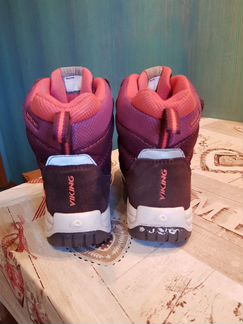 Продам зимние ботинки viking 29р