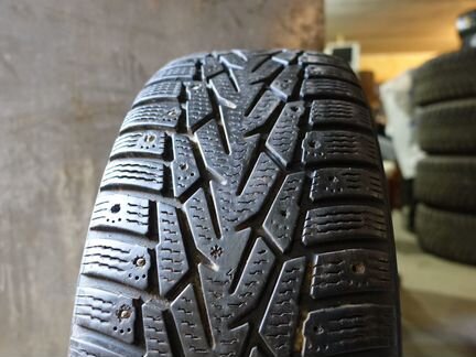 215 60 16 Nokian Hakkapeliitta 7 99T XL