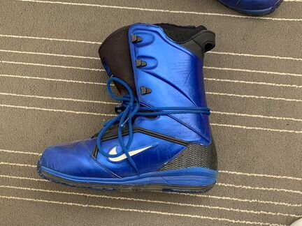 Сноубордические ботинки Nike