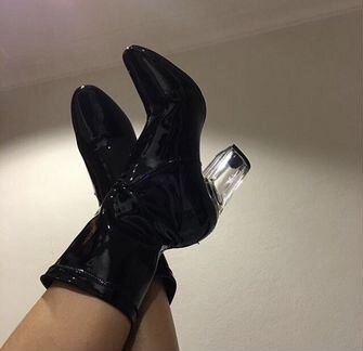 Ботильоны Public Desire