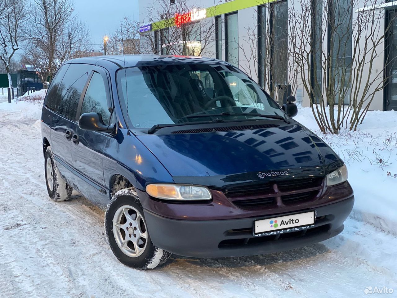 Авито караван. Минивэн Chrysler Voyager 2000. Крайслер Вояджер 2,4,2000 г.в.. Dodge Caravan 2000. Додж Караван 2.4 2000г.