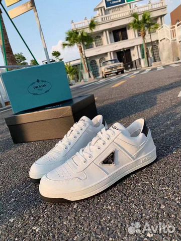 Новые кроссовки женские prada