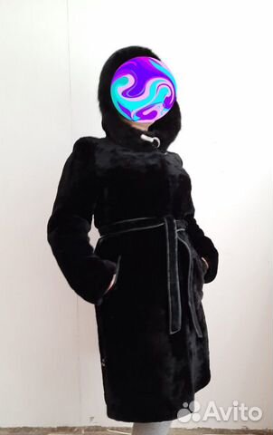 Шуба мутоновая с капюшоном из норки